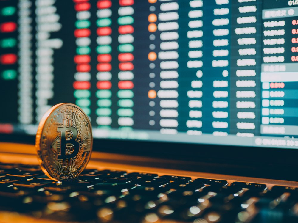 Analysts Watch for Crypto Decoupling, Stock Market Correlation, and $7K Bitcoin in 2019