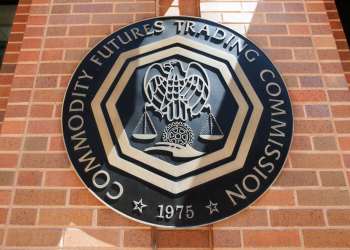 CFTC permite a mercados estadounidenses convertir futuros perpetuos digitales en contratos perpetuos reales