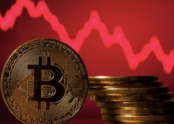 Peter Brandt predice desplome del precio de Bitcoin a $78,000