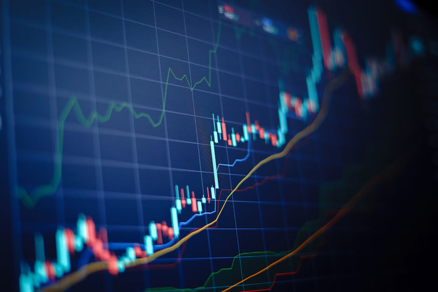 Bitcoin muestra correlación -0,90 con USD/JPY en junio 2026: el carry trade del yen al revés