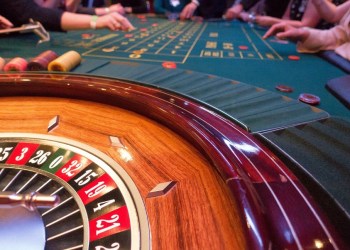How To Play Live Casino Games – Complete Guide