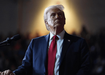 WLFI, el proyecto de criptomonedas de Trump, adquiere 722 Ether y diversifica su cartera