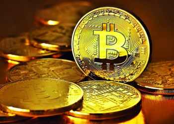 Bitcoin: ¿Precio de 500.000 dólares en 2028? Standard Chartered cree que es posible