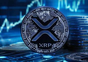 XRP High Stakes Setup: Analyst Warns Of Sharp Move To $17 Or $0.65