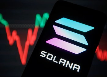 Solana Price Eyes Breakout Toward $143 As Inverse Head/Shoulders Pattern Takes Shape