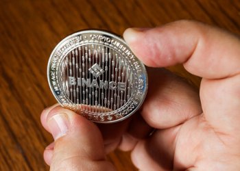 BNB Price Slingshot To $1,000: Why The 50 EMA Could Hold The Key