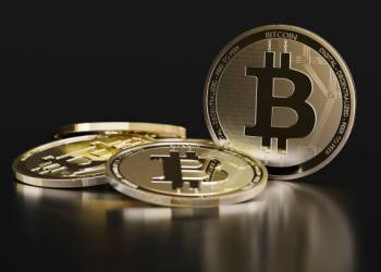 Bitcoin Price Deviates From Global M2 Money Supply, Is The Bull Run Over?