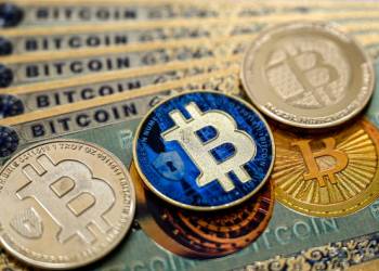 Bitcoin Price Crash Trigger To $96,000: The Head And Shoulders Pattern That’s Forming