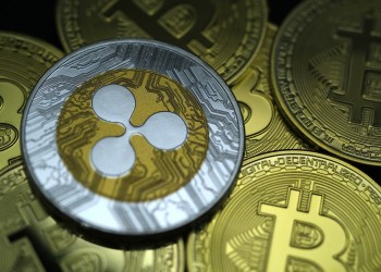 XRP: ¿El Crossover de la Muerte Desata un Rally a $24?