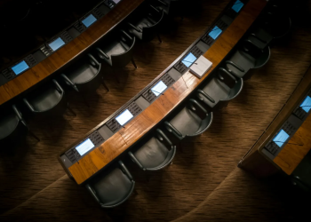 La Camera approva il riesame dei disegni di legge GENIUS, CLARITY e Anti-CBDC