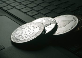 Septiembre ‘Rektember’ en Crypto: ¿Mito o Profecía Cumplida? Análisis y Altcoins a Seguir