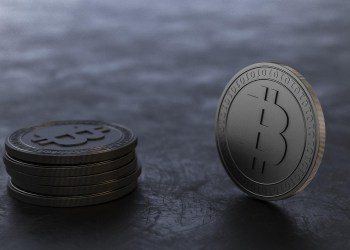 ¡El Bitcoin a la Cima! ¿Cómo un recorte de tasas de la Fed podría desatar un rally épico?