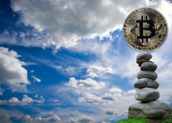 Bitcoin Cae Mientras la Incertidumbre Política Persiste: ¿Qué Esperar?