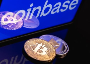 Coinbase Stock Touches $360 After Positive Q3 Earnings, New Acquisition — Details