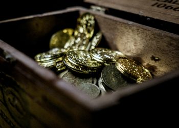 ¡Sorpresa Bitcoin! Monedas Casascius Dormidas Despiertan, Desatando Millones y Volatilidad