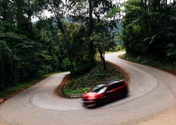 Bitcoin se desploma: ¿qué hay detrás de la caída del mercado?