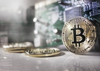 Bitcoin en zona de soporte crítica: riesgo de ruptura al alza o caída a $68,000