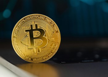 Bitcoin: Análisis de la corrección reciente y el modelo Power Law 2.0