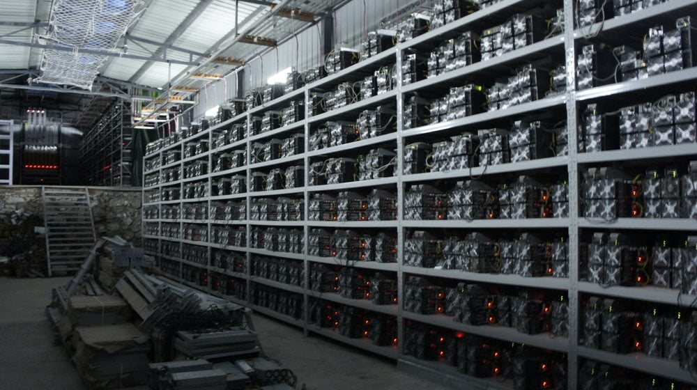 warehouse miniere bitcoin