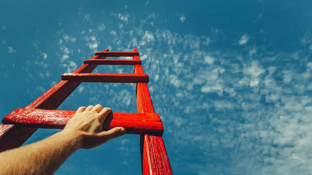Blockchain CEO: Cryptocurrency Prices will Slowly Recover Towards Year-End