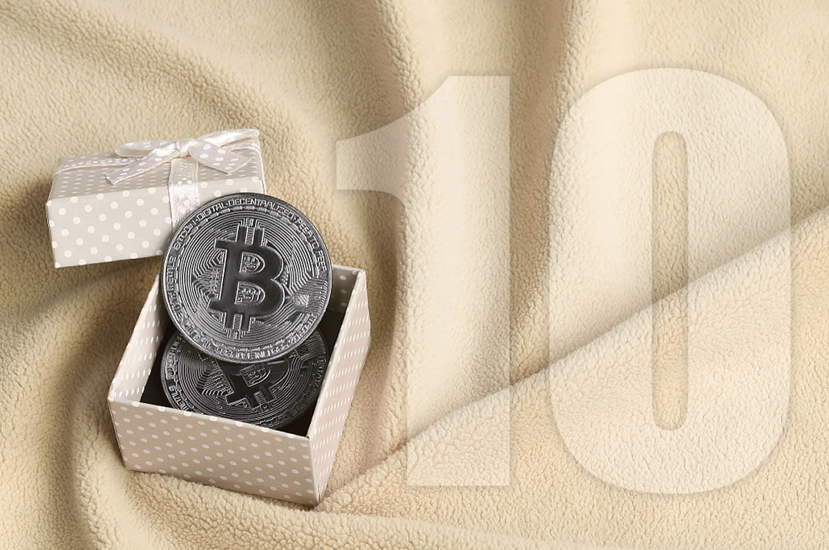 Bitcoin Turns Ten: A Blast To The Past | NewsBTC