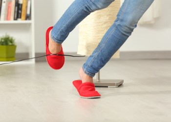 $50,000 to $2,800: How Bitcoin Price Targets of Experts Dropped 95%