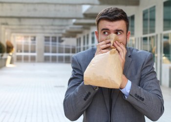 Bitcoin Falls to $3.4k as Retailers Panic, are Institutional Investors Accumulating?