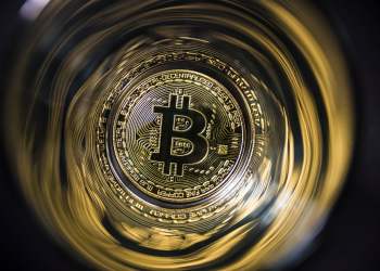 Prominent Analyst Claims Bitcoin Could be Very Close to Long-Term Bottom