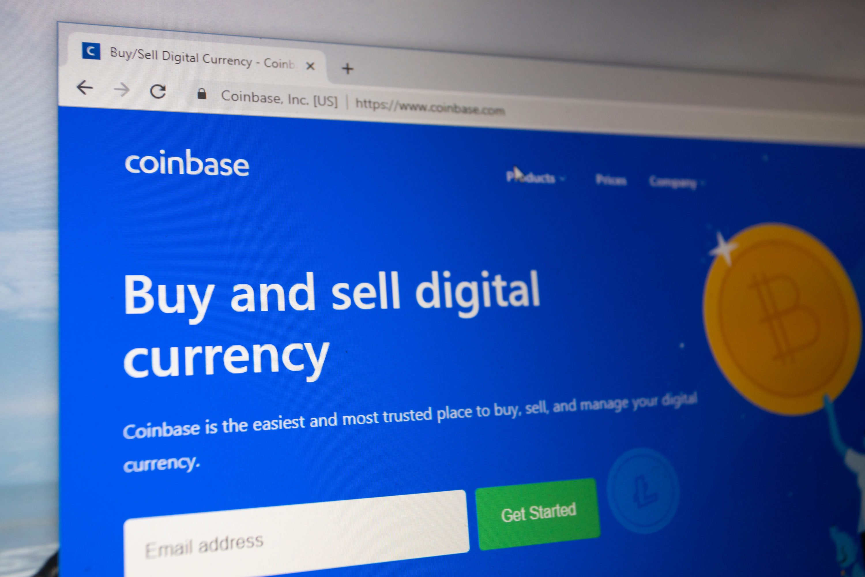 Crypto Giant Coinbase Made Strides In Q4 2025, Even As Bitcoin (BTC) Plunged 40%