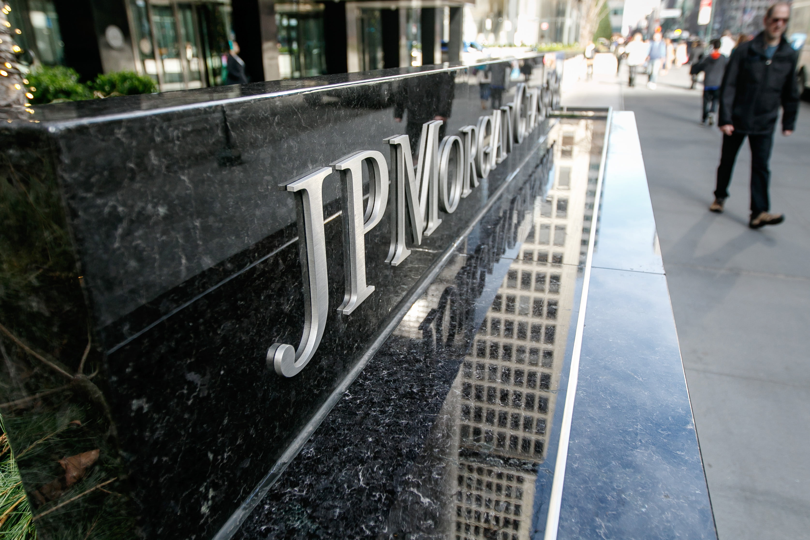 XRP Holds Strong After JP Morgan ‘Slaps’ Ripple With Bank-Centric Crypto