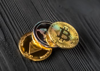 Visualized: Bitcoin, Ethereum, Ripple, and the Rest of Crypto Battle for the Top Ten