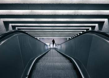 Not a Dump: Crypto Market Loses $15 Billion in a Day as Bitcoin Slips