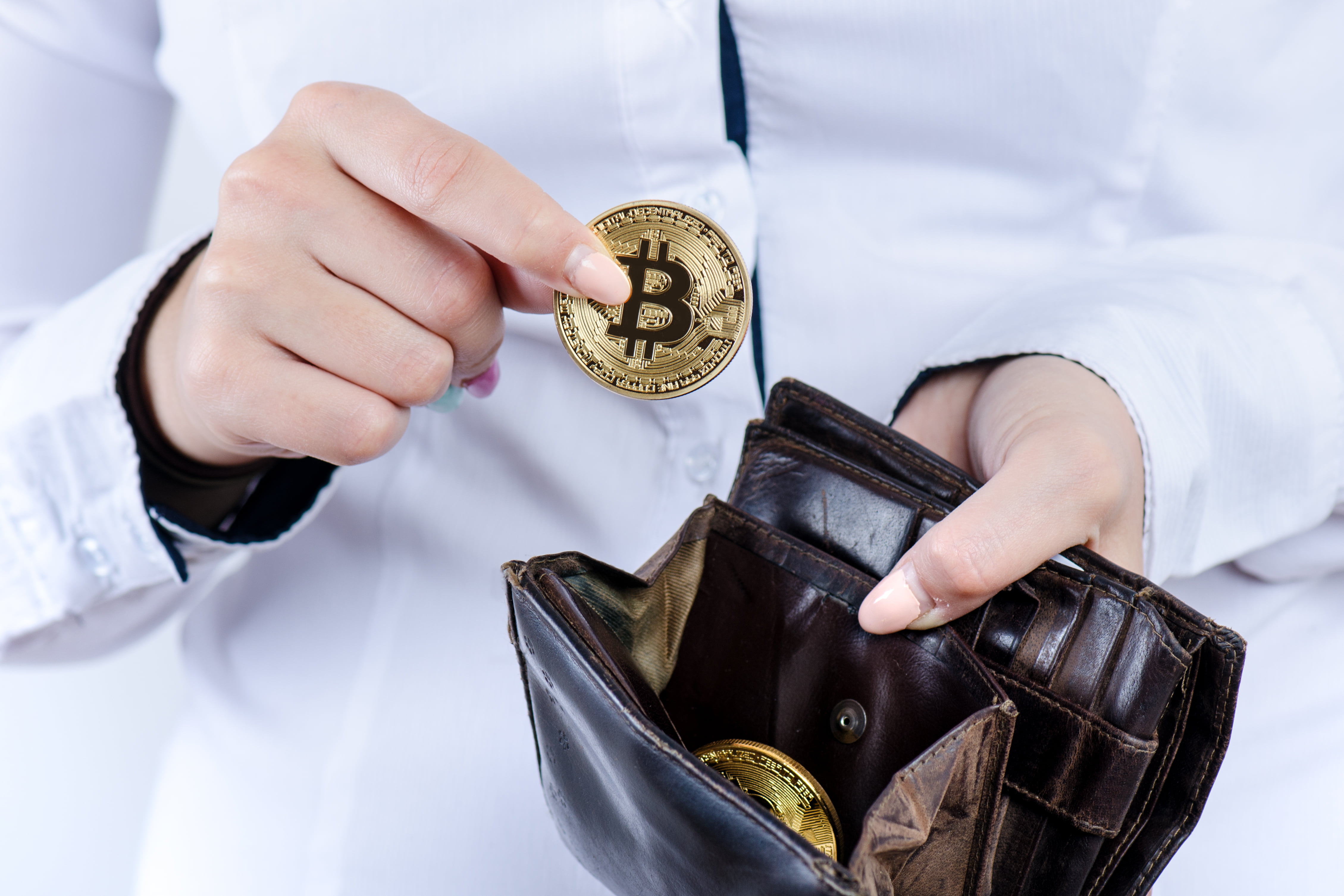 eToro Custodial Service Sees 13% Surge in Bitcoin Holdings ...