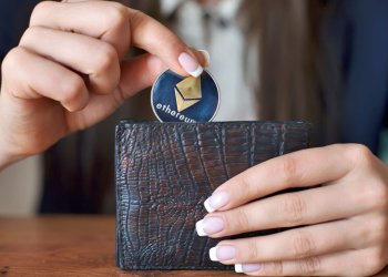 crypto girls