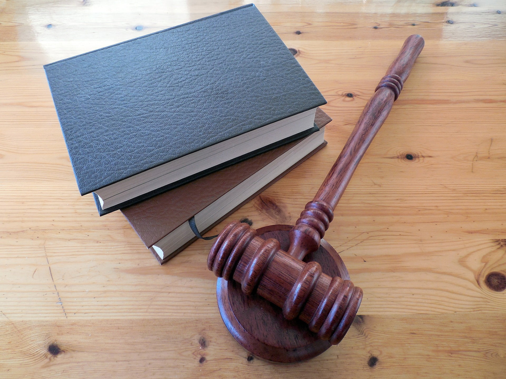 eToro Market Update: A Day in Court