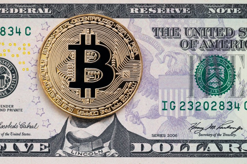 bitcoin price crypto hidden bearish divergence