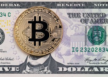 bitcoin price crypto hidden bearish divergence