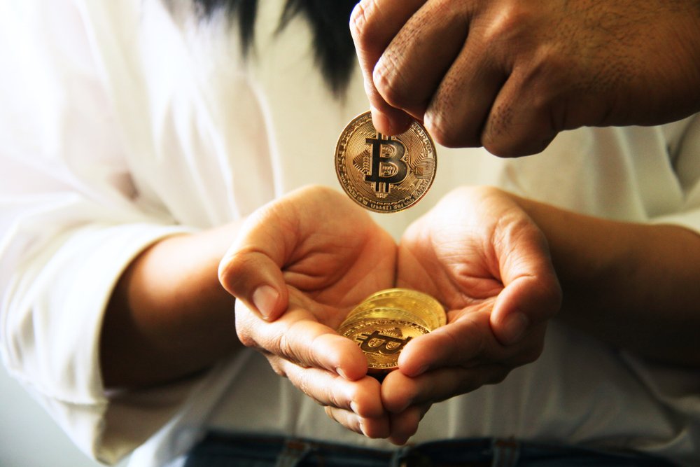 bitcoin giving crypto