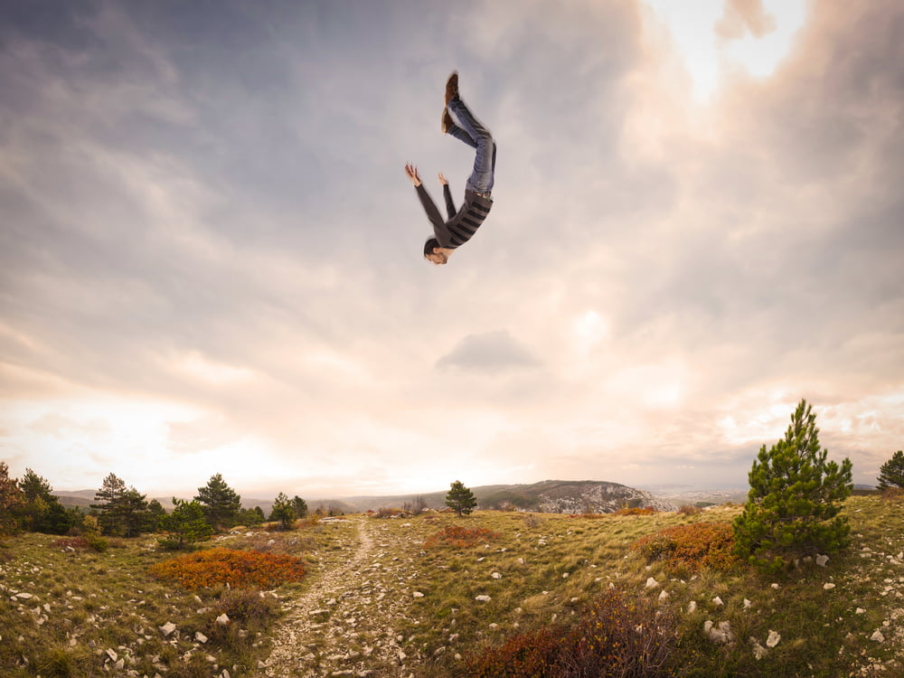 Ripple (XRP) Hits 27-Month Low: What’s Behind the Sustained Crash?