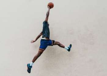 crypto trading michael jordan mlb ponzi scheme scam