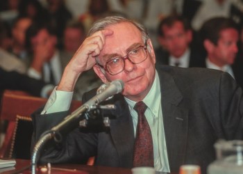 bitcoin, tron, crypto, warren buffett, justin sun