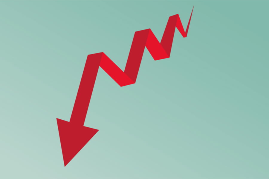 Bitcoin Risks Falling to $2,900 if Market is Heading for Long-Term Lower Low