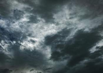 Chainlink is Close to Invalidating Explosive Uptrend as Selling Pressure Mounts