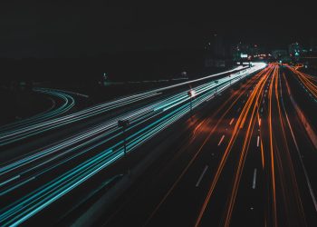 Over 120 Billion Idle XRP Tokens Moved: Volatility Is Near