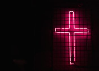 Bitcoin Forms Elusive Golden Cross Pattern as Economic Models Forecast Fresh Highs