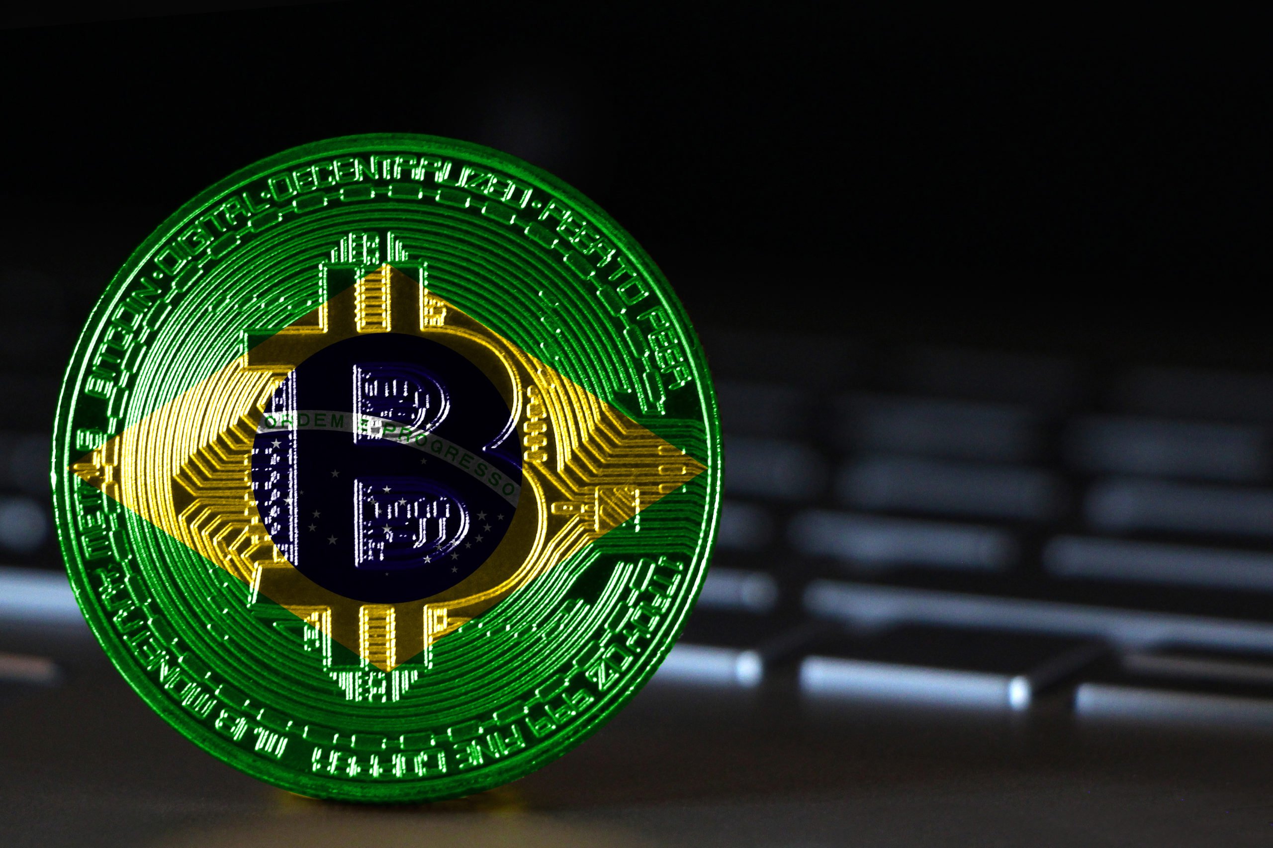 bitcoin brazil whatsapp