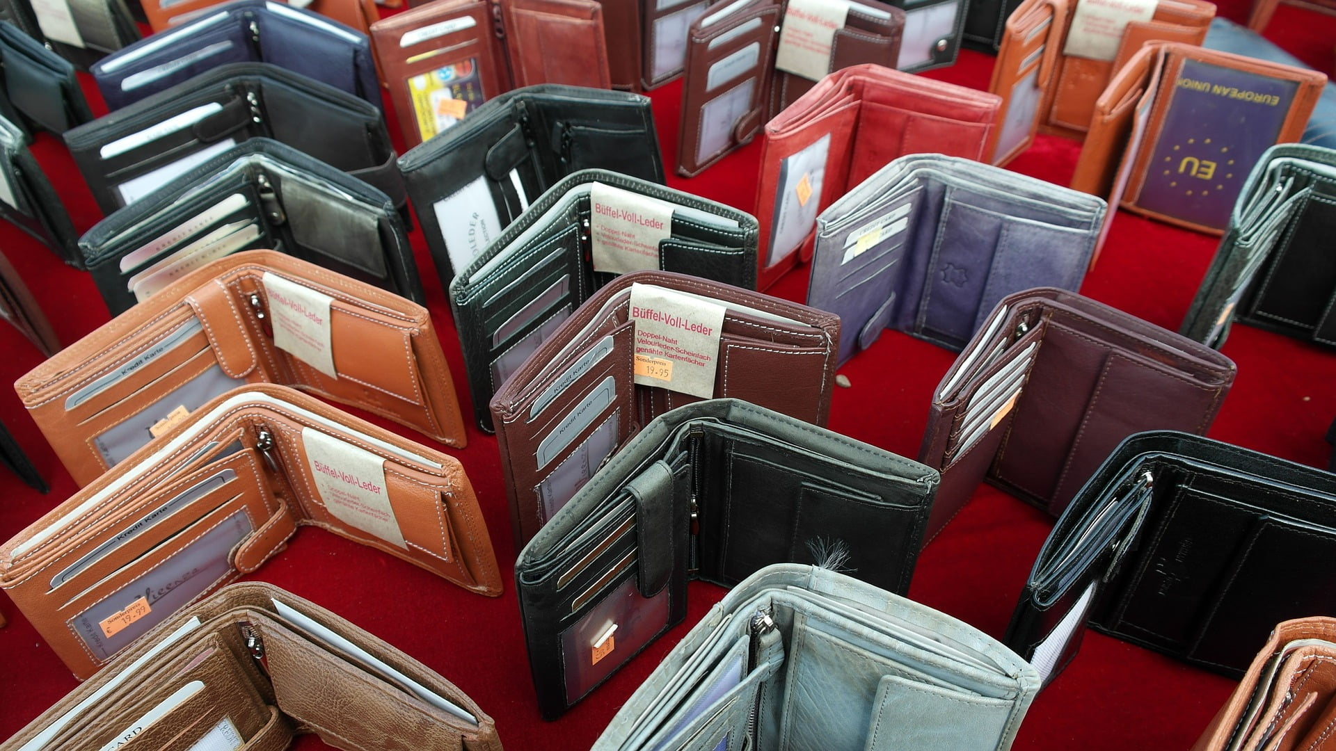 Bitcoin Wallets Come in All Sizes, Pick One That Fits the Best