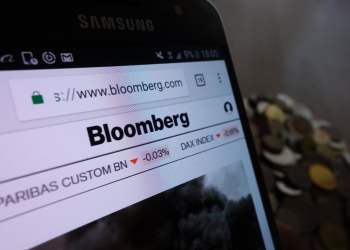 Bloomberg Analyst Sees Bitcoin at $13K Despite Hints of Deep Breakdown