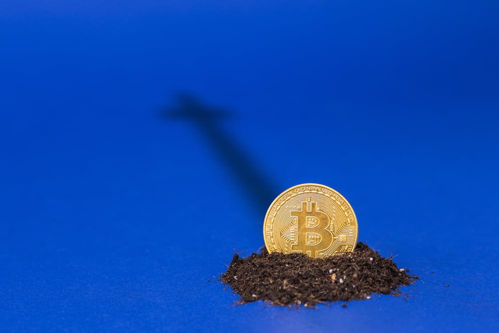 Bitcoin “Death Cross” Pattern that Last Crashed Price By 55% Appears Again