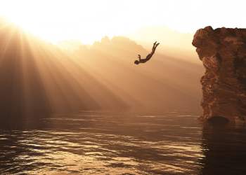 Bitcoin is Setting Up to See a Sharp Downside Break; Levels to Watch